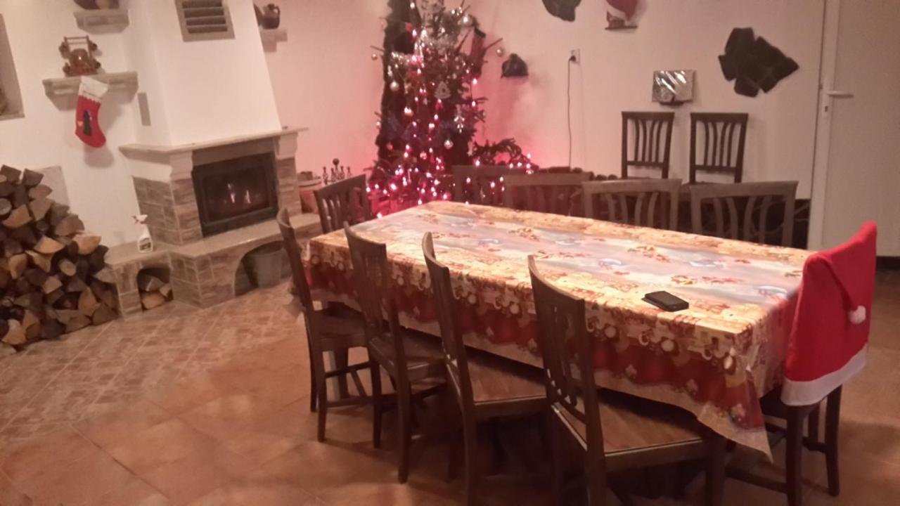 La Curtea Argeseana Apartment Valea Iasului ภายนอก รูปภาพ