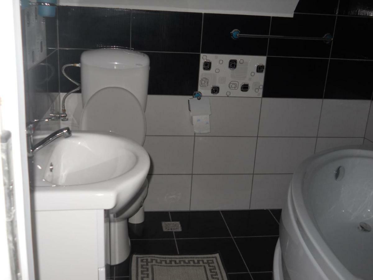 La Curtea Argeseana Apartment Valea Iasului ภายนอก รูปภาพ